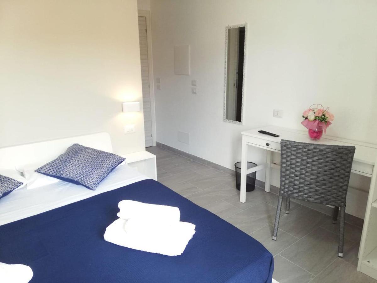 Cosmo Rooms A Pochi Passi Da Tropea Санта Доменика Екстериор снимка