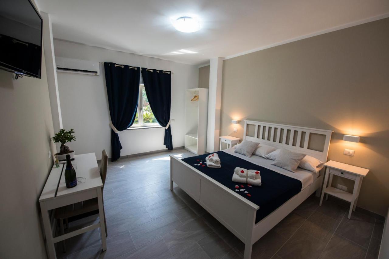 Cosmo Rooms A Pochi Passi Da Tropea Санта Доменика Екстериор снимка